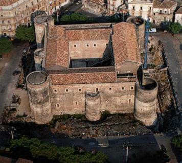 Apartment Ursino Castle Terrace